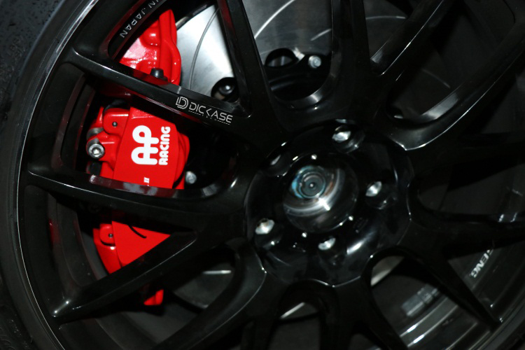 十代思域改裝AP9540剎車 十代思域改裝AP9540剎車