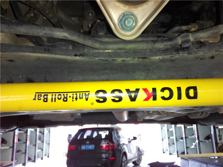 思銘安裝DICKASS防傾桿 思銘安裝DICKASS防傾桿